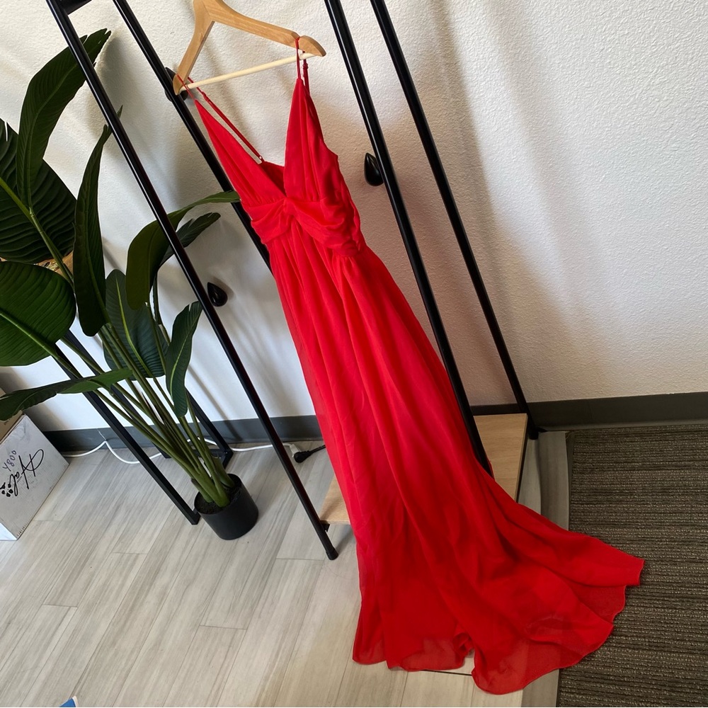 Lulu’s Red Dress